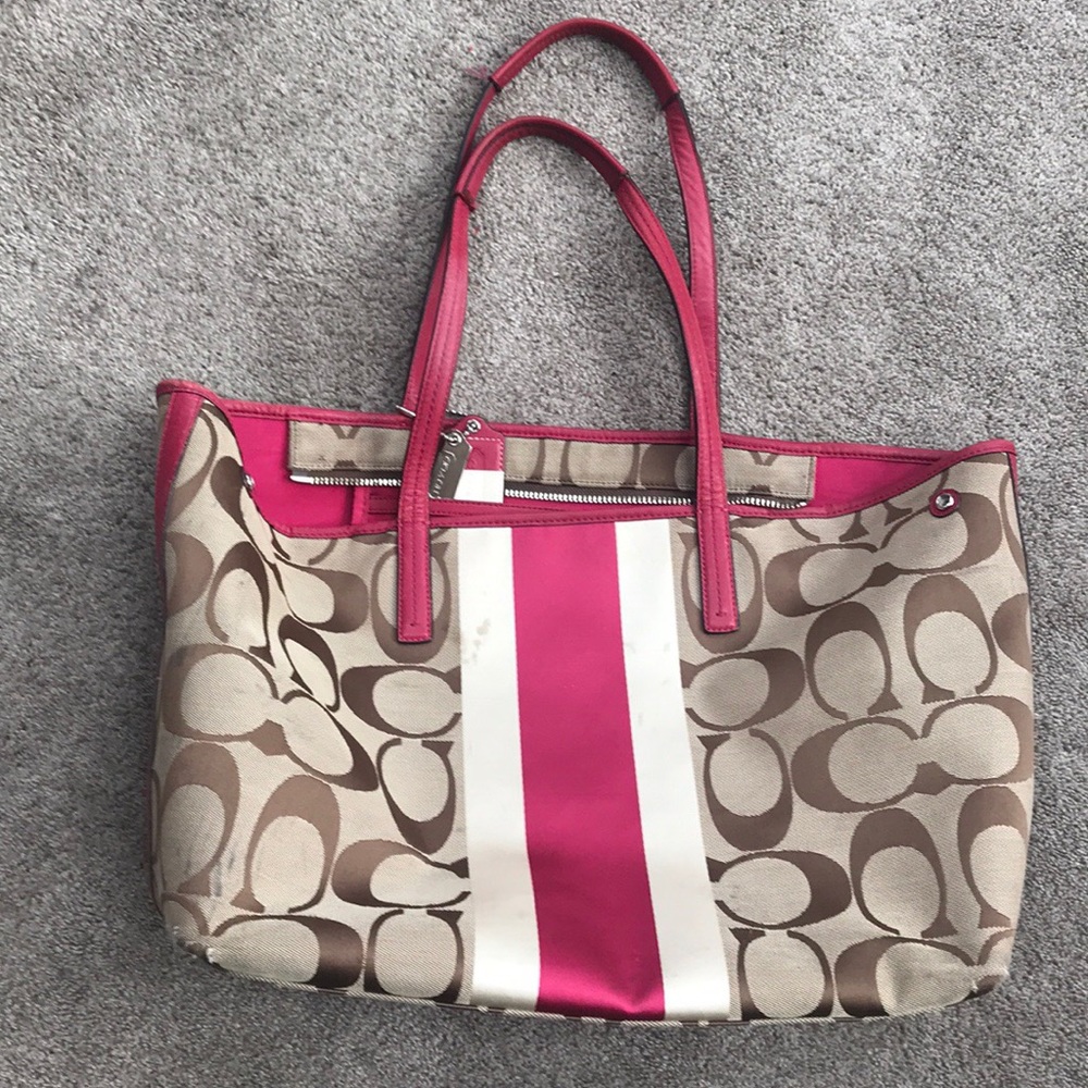 Coach tote with pink leather